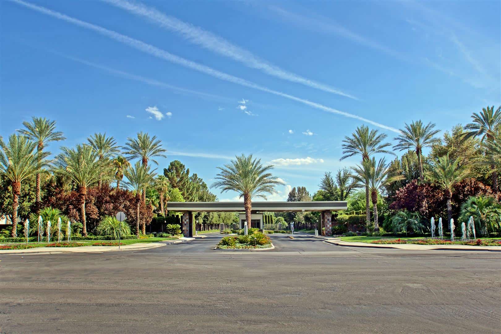 the-fountains-rob-jensen-company-guard-gated-real-estate-summerlin-las-vegas-henderson-1