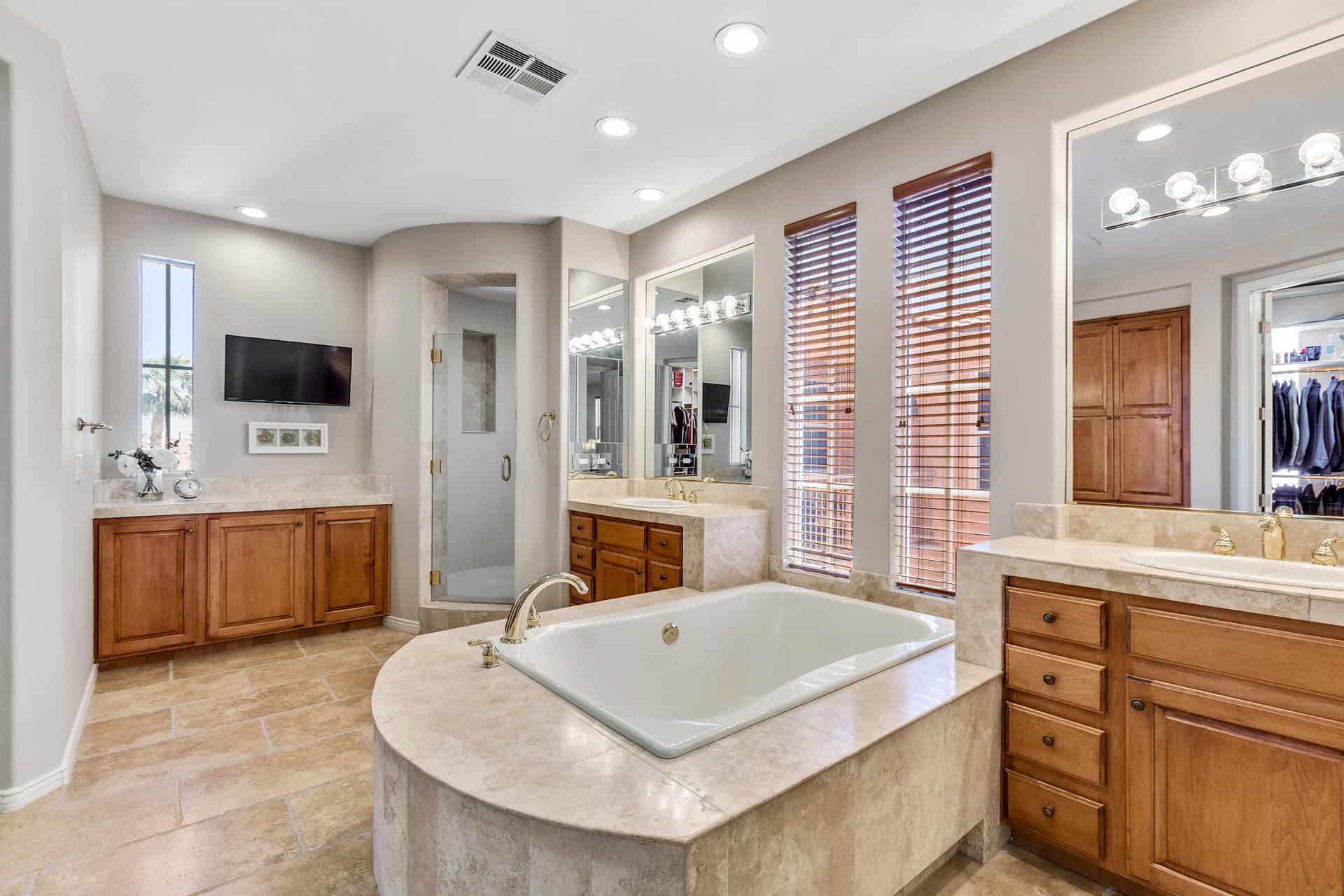 las-vegas-luxry-real-estate-realtor-rob-jensen-company-2615-grassy-spring-place-red-rock-country-club36